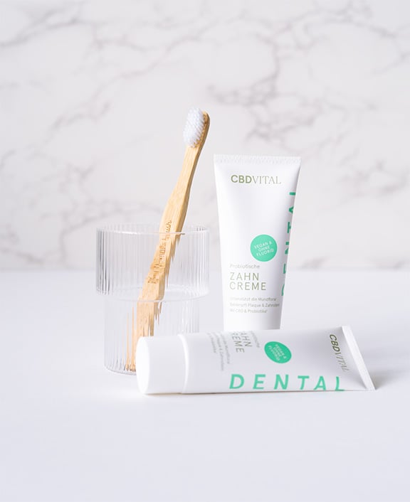 CBD Zahncreme mit Probiotika für empfindliche Zähne und Zahnfleisch